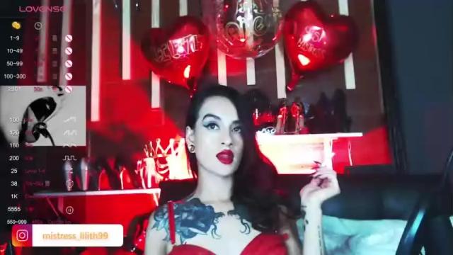 Image 6 of liilith_goddess_ Stream on Chaturbate on 14 months ago
