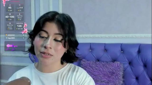 Image 2 of liily_hot Stream on Chaturbate on 4 days ago