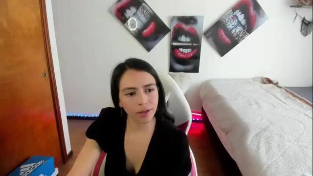 Image 6 of lika_little3 Stream on Chaturbate on 2 months ago