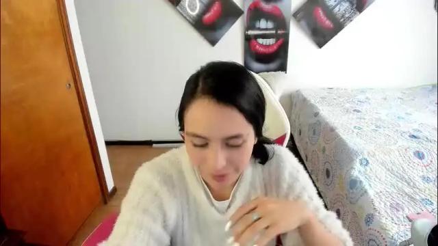 Image 6 of lika_little3 Stream on Chaturbate on 1 month ago