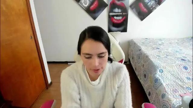 Image 8 of lika_little3 Stream on Chaturbate on 1 month ago