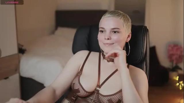 Image 10 of lika_loves_you Stream on Chaturbate on 1 month ago