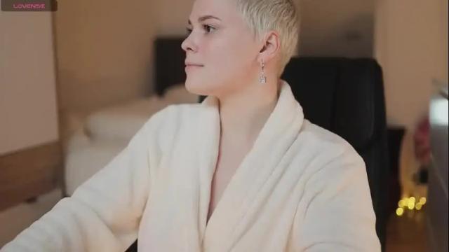 Thumbnail 2, lika_loves_you's Stream at Chaturbate, 24 days ago