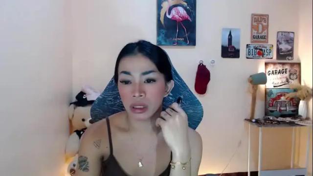 Image 10 of likliklicklengleng Stream on Chaturbate on 1 month ago