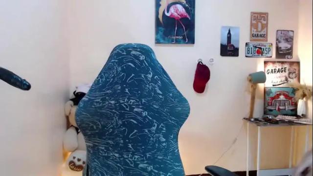Image 6 of likliklicklengleng Stream on Chaturbate on 1 month ago
