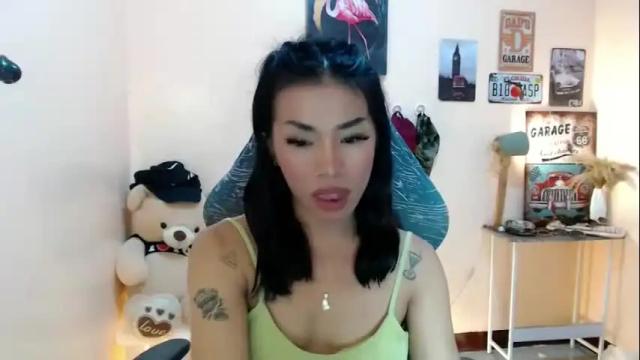 Image 4 of likliklicklengleng Stream on Chaturbate on 1 month ago