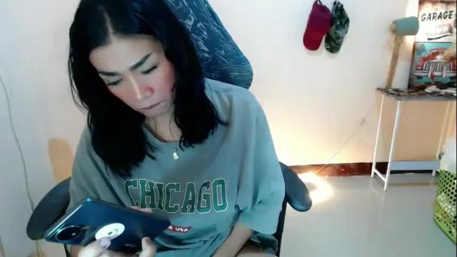 Image 11 of likliklicklengleng Stream on Chaturbate on 1 month ago