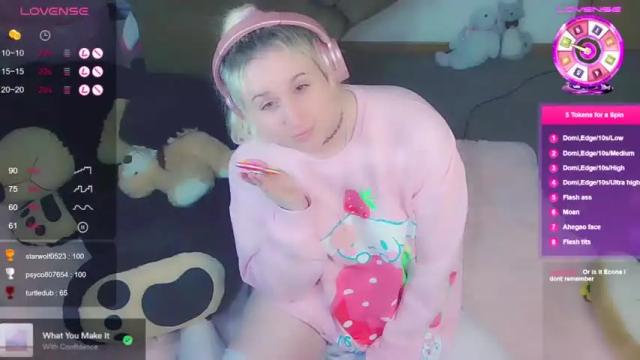 Image 7 of lil_alison_heart Stream on Chaturbate on 13 months ago