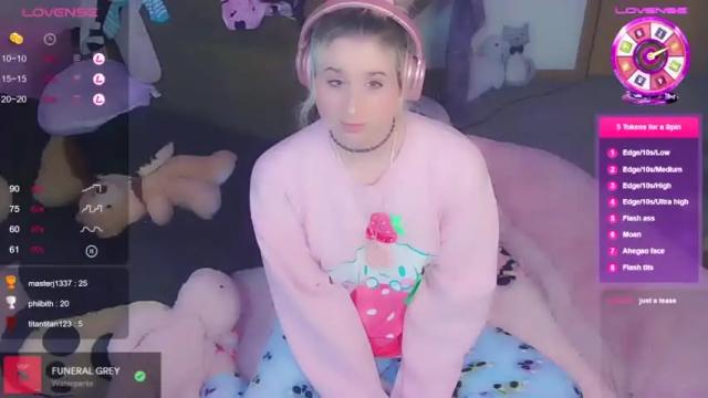 Image 6 of lil_alison_heart Stream on Chaturbate on 13 months ago