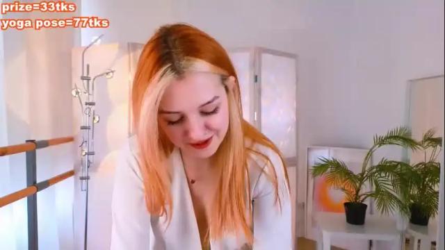 Image 12 of lil_blush_princess Stream on Chaturbate on 1 day ago