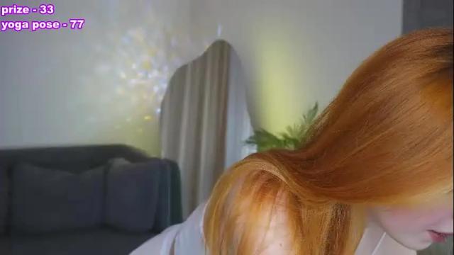 Image 4 of lil_blush_princess Stream on Chaturbate on 3 months ago