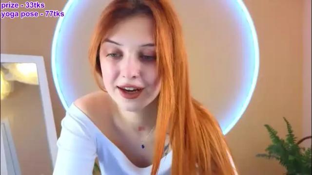 Image 3 of lil_blush_princess Stream on Chaturbate on 2 months ago