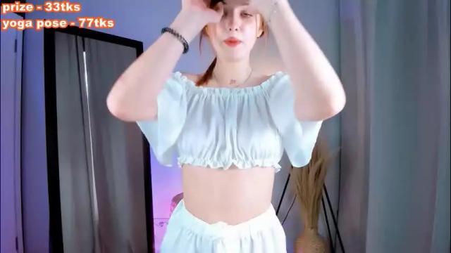 Image 3 of lil_blush_princess Stream on Chaturbate on 1 month ago