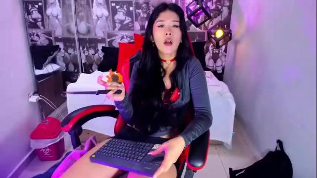 Image 7 of lil_cey Stream on Chaturbate on 1 month ago