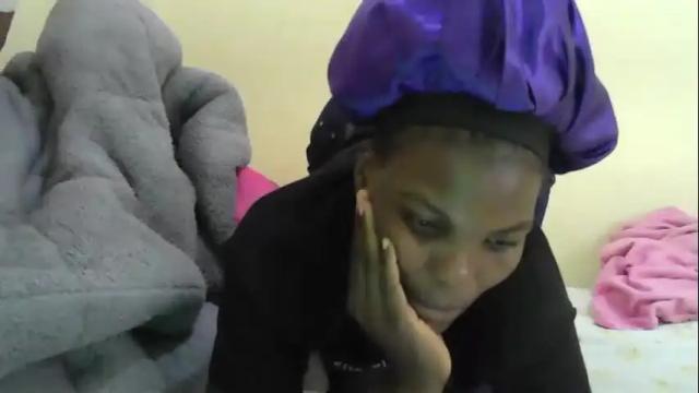 Image 8 of lil_donna Stream on Chaturbate on 8 days ago