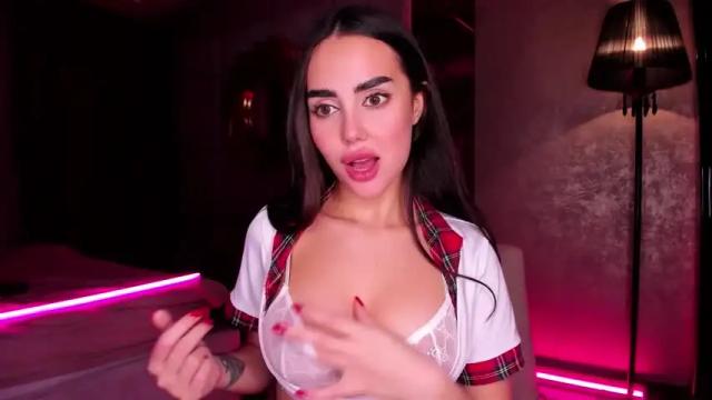 Image 4 of lil_gabbyg Stream on Chaturbate on 12 months ago