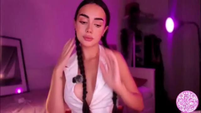 Image 4 of lil_gabbyg Stream on Chaturbate on 6 days ago