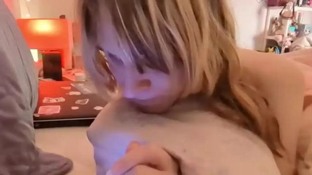 Image 8 of lil_gem Stream on Chaturbate on 13 months ago