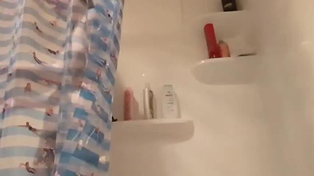 Image 6 of lil_gem Stream on Chaturbate on 13 months ago