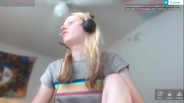 Image 8 of lil_gem Stream on Chaturbate on 2 months ago