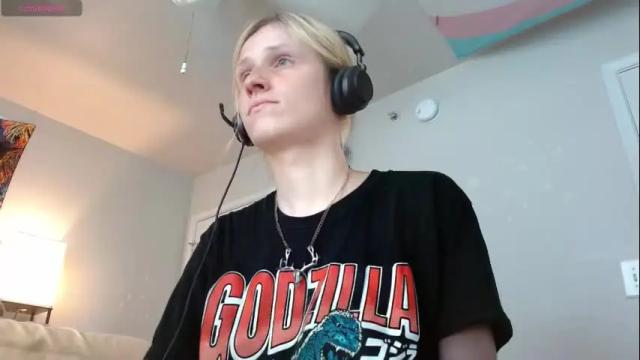 Image 12 of lil_gem Stream on Chaturbate on 1 month ago