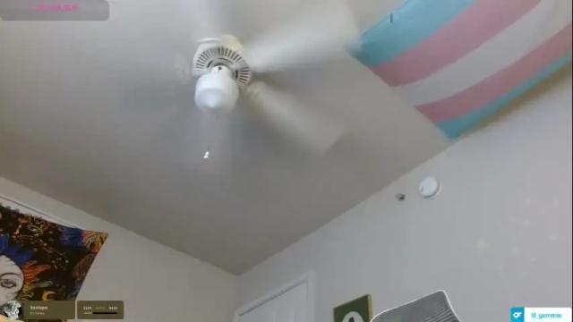 Image 12 of lil_gem Stream on Chaturbate on 1 month ago