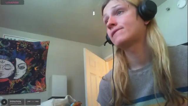 Thumbnail 1, lil_gem's Stream at Chaturbate, 1 month ago