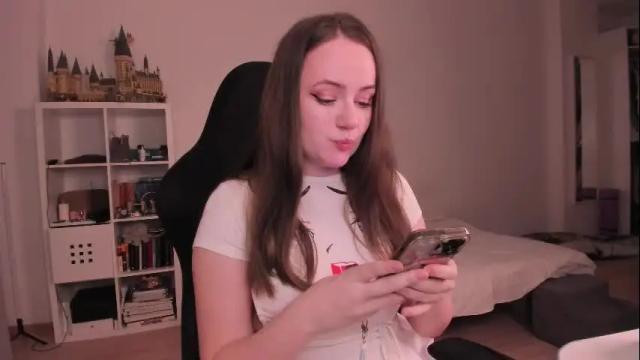Thumbnail 1, lil_happiness's Stream at Chaturbate, 2 months ago