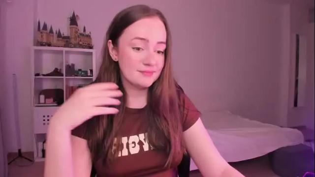 Image 3 of lil_happiness Stream on Chaturbate on 1 month ago