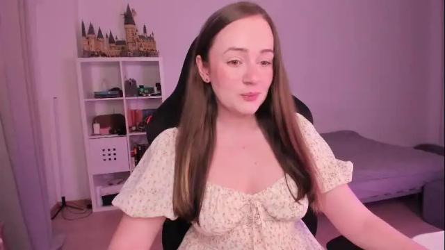 Image 2 of lil_happiness Stream on Chaturbate on 21 days ago