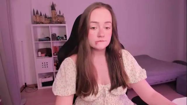 Image 6 of lil_happiness Stream on Chaturbate on 21 days ago