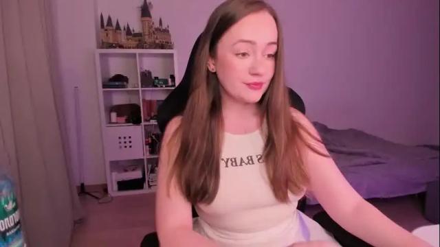 Image 11 of lil_happiness Stream on Chaturbate on 13 days ago