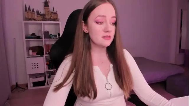 Image 8 of lil_happiness Stream on Chaturbate on 6 days ago