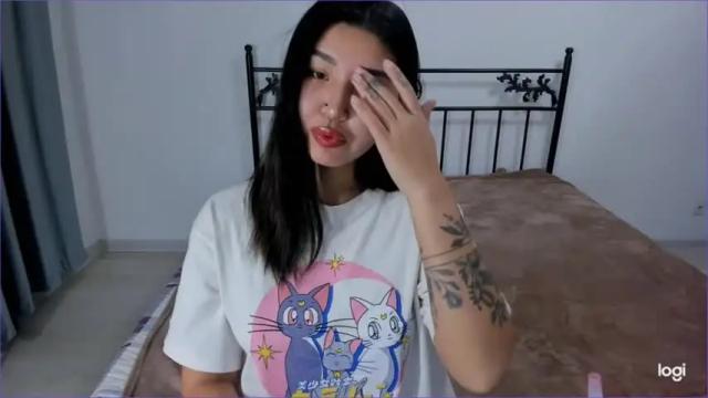 Image 4 of lil_lin0 Stream on Chaturbate on 17 months ago