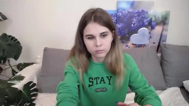 Image 8 of lil_malena Stream on Chaturbate on 15 months ago