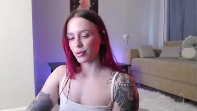 Image 4 of lil_reya Stream on Chaturbate on 1 month ago