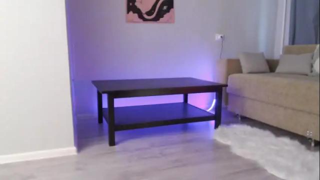 Image 8 of lil_reya Stream on Chaturbate on 1 month ago