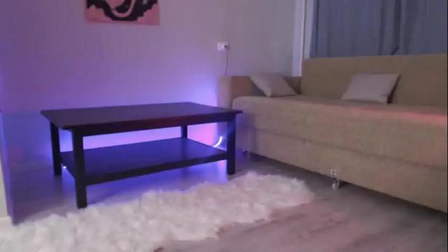 Image 2 of lil_reya Stream on Chaturbate on 11 days ago