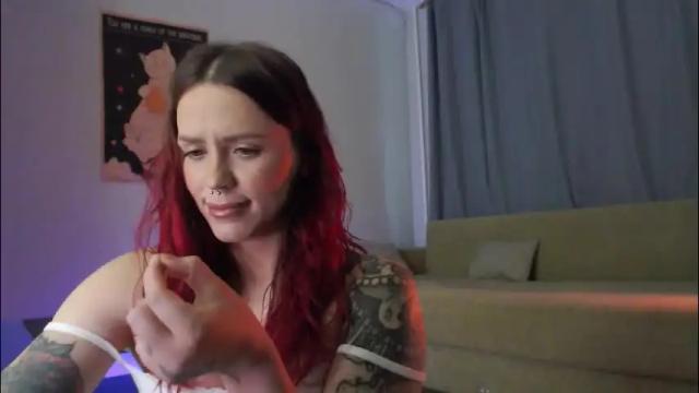 Image 3 of lil_reya Stream on Chaturbate on 2 months ago