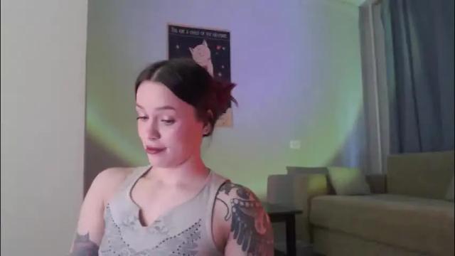 Image 4 of lil_reya Stream on Chaturbate on 3 months ago