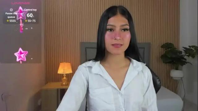 Image 11 of lil_star_ Stream on Chaturbate on 1 month ago