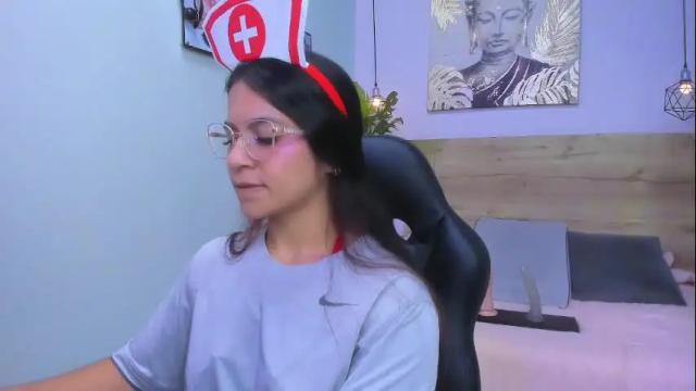 Image 12 of lila_foox Stream on Chaturbate on 1 month ago