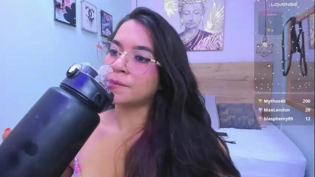 Image 12 of lila_foox Stream on Chaturbate on 13 days ago