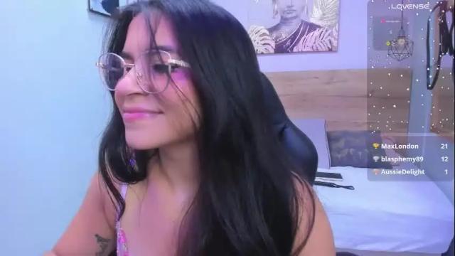 Image 6 of lila_foox Stream on Chaturbate on 13 days ago