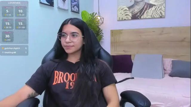 Image 10 of lila_foox Stream on Chaturbate on 8 days ago