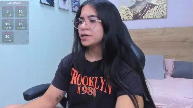 Image 3 of lila_foox Stream on Chaturbate on 8 days ago