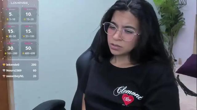 Image 3 of lila_foox Stream on Chaturbate on 11 hours ago