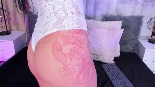 Image 2 of lila_noa Stream on Chaturbate on 1 month ago