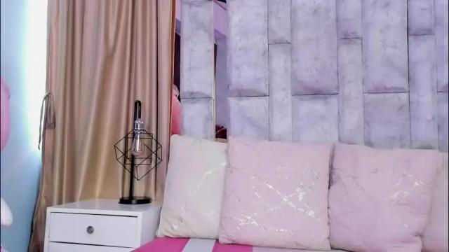 Image 8 of lila_noa Stream on Chaturbate on 21 days ago