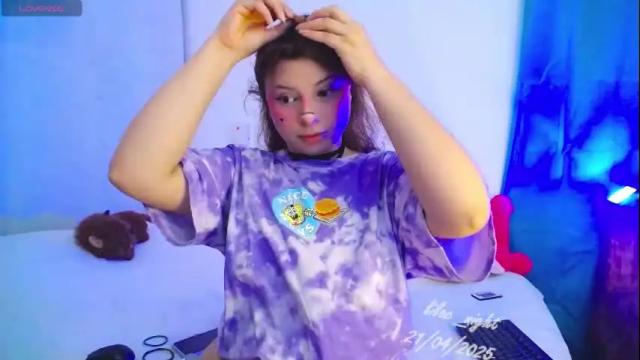 Image 2 of lilac_night Stream on Chaturbate on 21 days ago